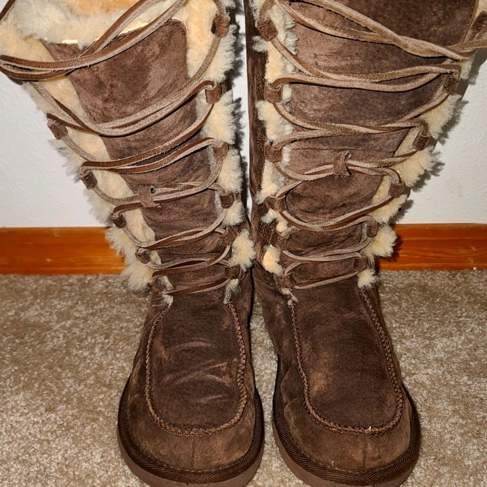 Uggs S/N 5190